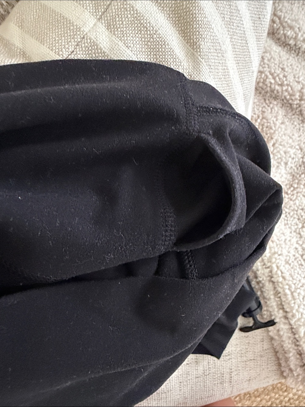 Lululemon 7/8 Black Align Leggings - Picture 4 of 4